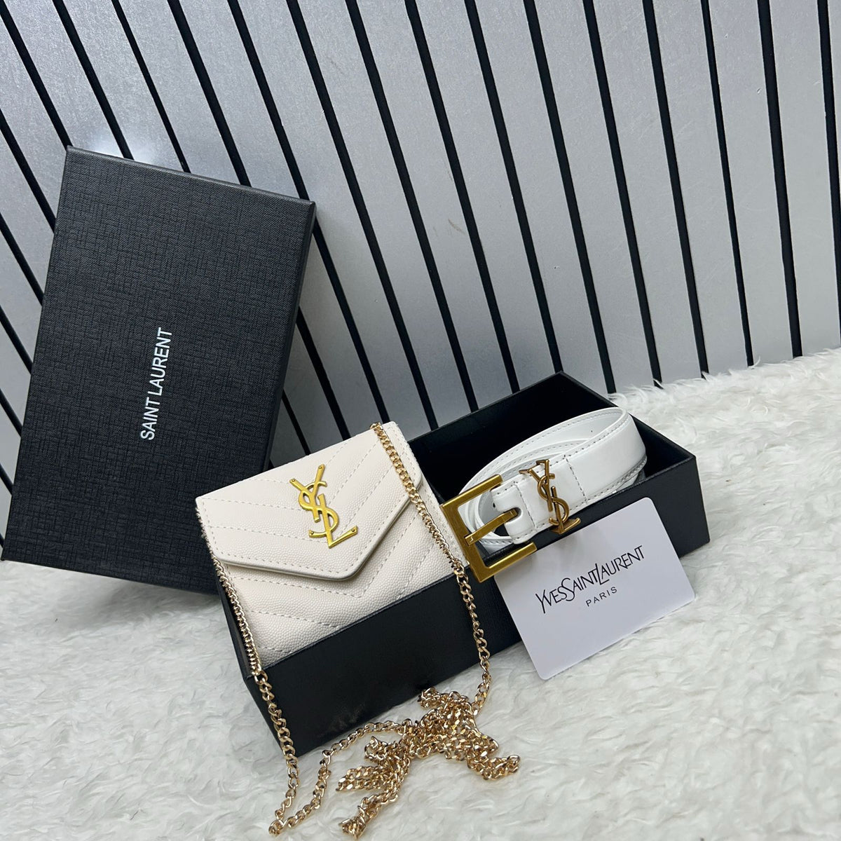 Sai_t Laurent Cassandre Grain de Poudre Chain Wallet & Belt Gift Set – White