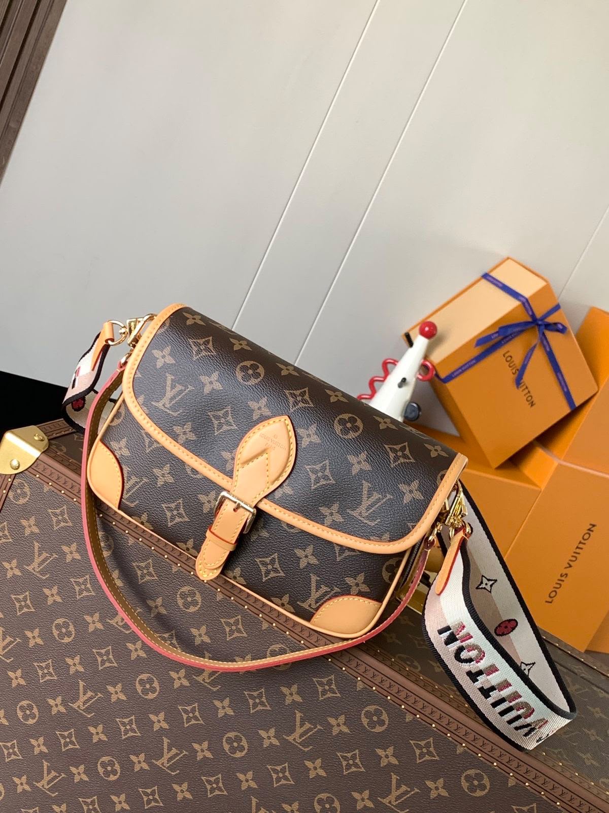 Lou_s Vuitton Classic Monogram Flap Bag with Wide Logo Strap